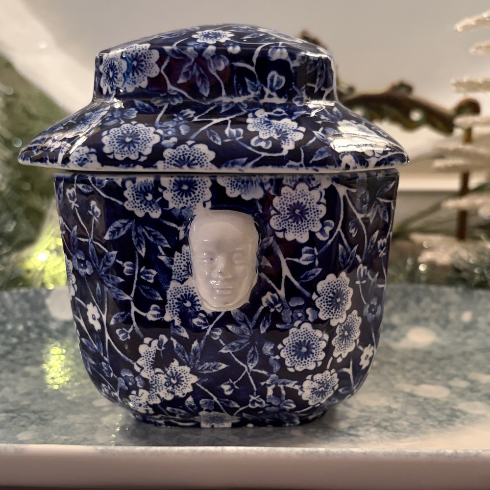 Calico Classic Blue and White Sugar Covered bowl Staffordshire England - Picture 4 of 13